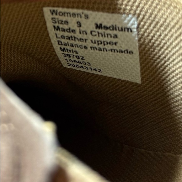 Women’s Duluth Trading Co Size 9 Brown Suede Loafers - Picture 15 of 15